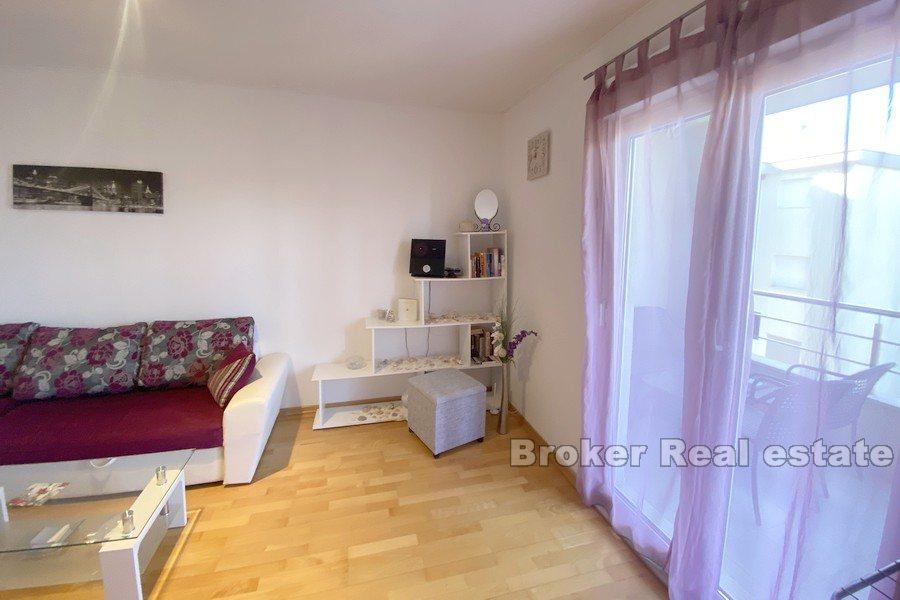 Ostrov Čiovo - Slunný apartmán s jednou ložnicí