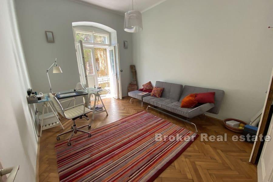 Split center - Three bedroom apartment