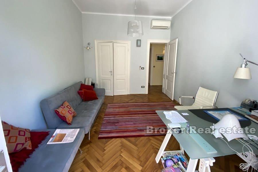 Split center - Three bedroom apartment