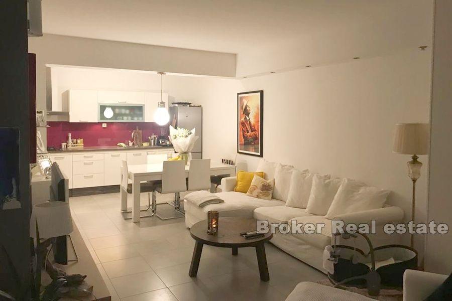 Split - Pazdigrad, dvoupokojový apartmán s výhledem na moře