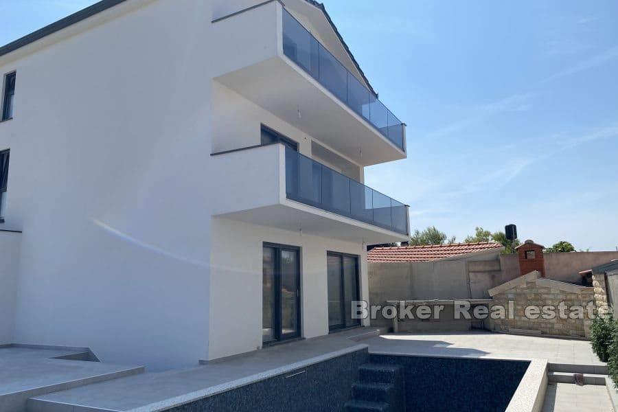 Rogoznica - Hus med vakker havutsikt