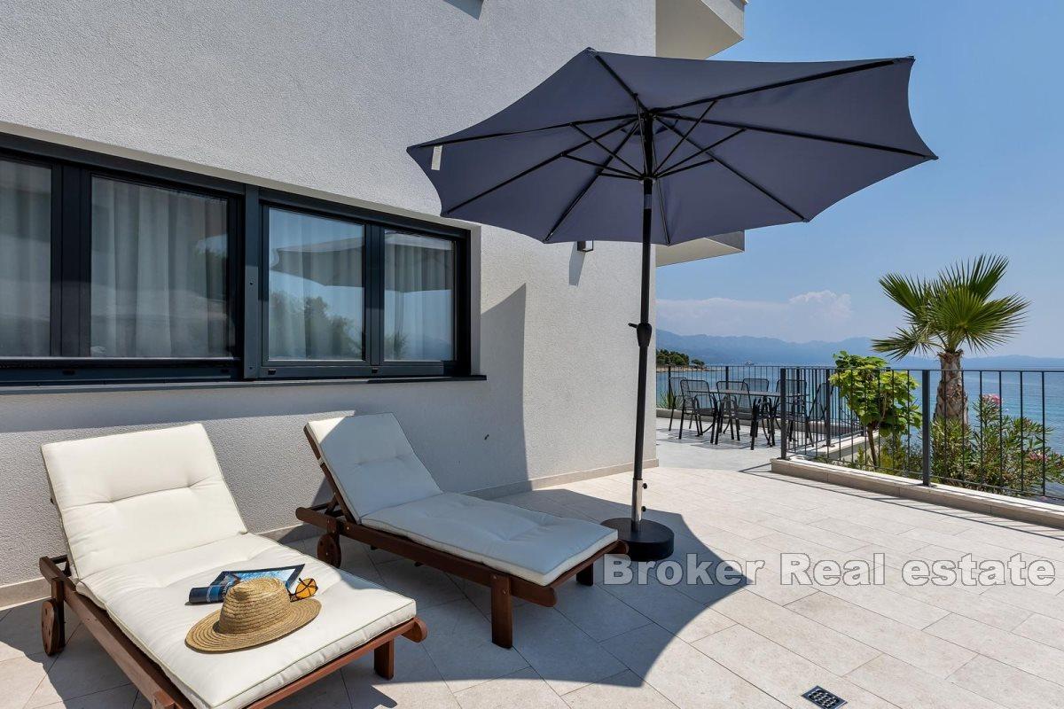 Hvar - Penthouse au premier rang de la mer