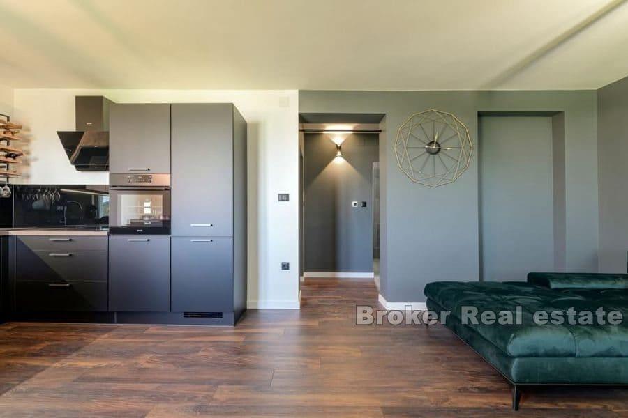 Split - Manuš, appartement récemment rénové près du centre-ville