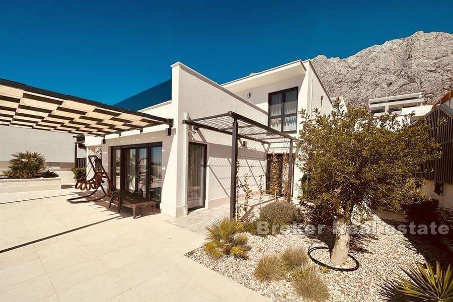 Makarska - Luxusní vila s bazénem v atraktivní lokalitě