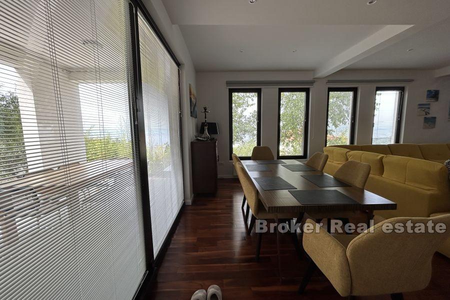 Makarska – moderna vila s pogledom na more