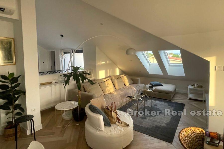 Split - Bačvice - Nově zrekonstruovaný luxusní byt