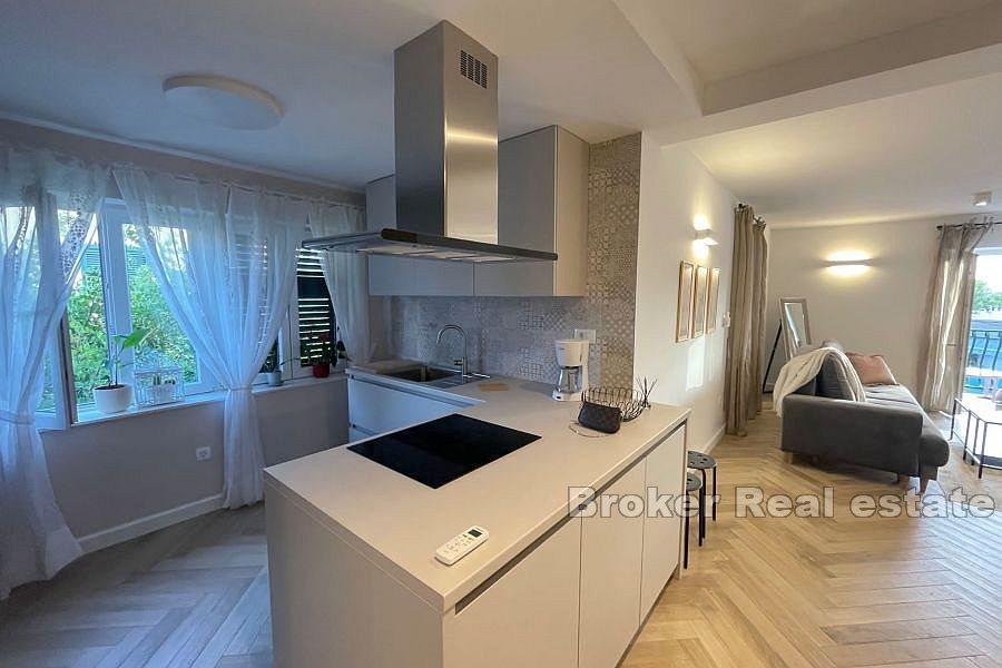 Split, Bačvice - newly renovated luxury apartment
