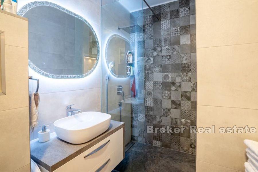 Split area - Modern two-room apartment