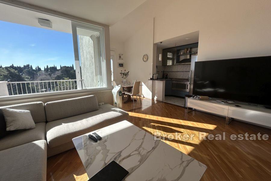 Split, Meje - Two-bedroom apartment with sea view