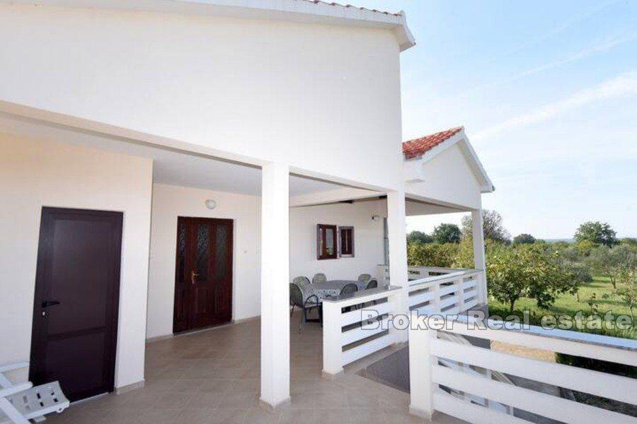 Near Zadar - House with a spacious garden