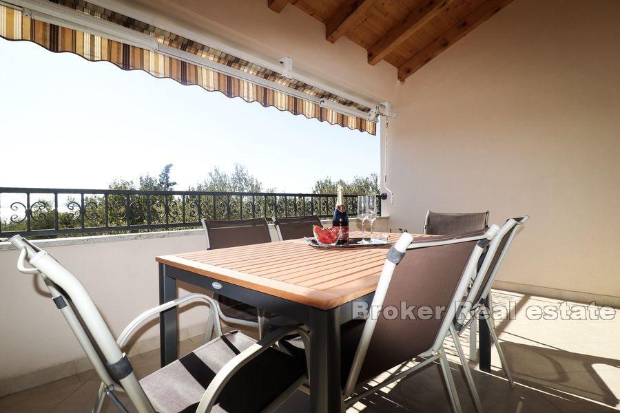 Vicino a Zara - Casa con piscina e vista mare