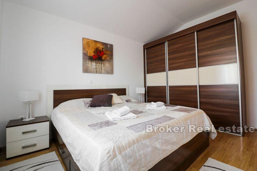 Vicino a Zara - Casa con piscina e vista mare