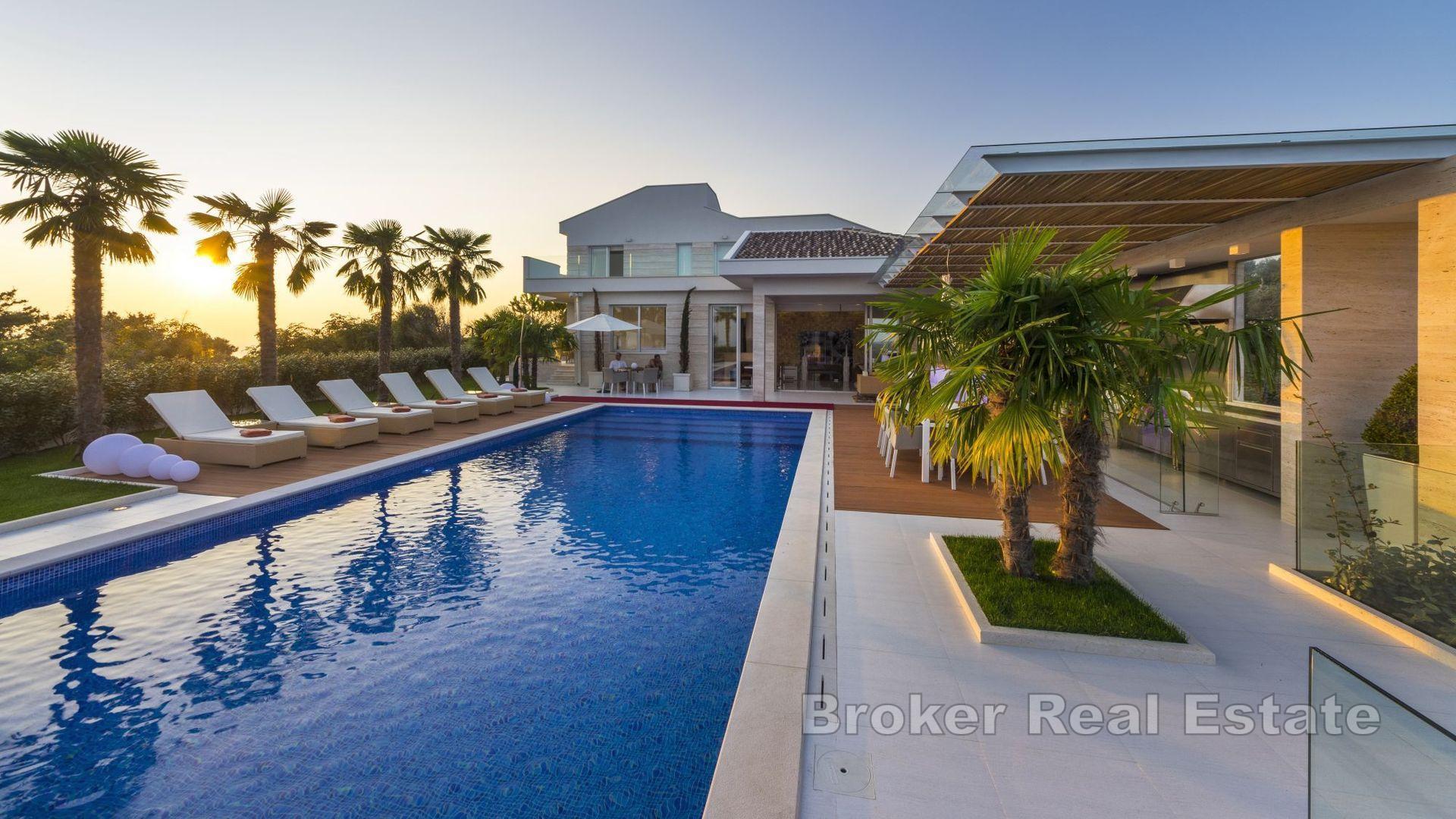 Pag - Luxusvilla mit Pool und Meerblick