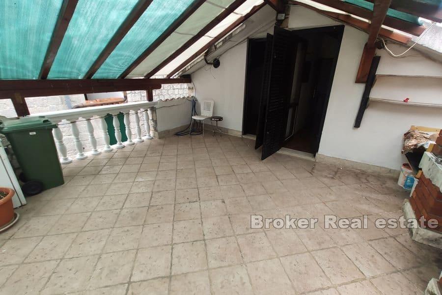 Trogir - Kamienny dom w centrum