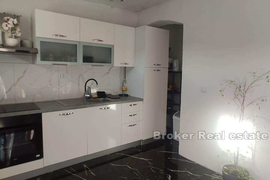 Марина - Семейный дом с двором