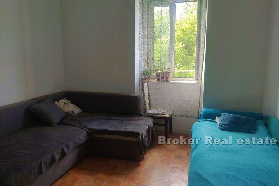 Кастела - Квартира во втором ряду от моря