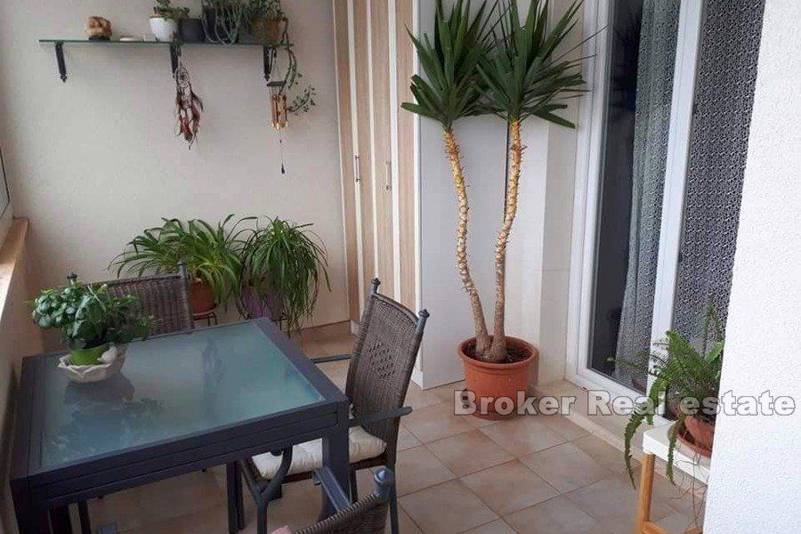 Остров Брач - Квартира с двумя спальнями и видом на море