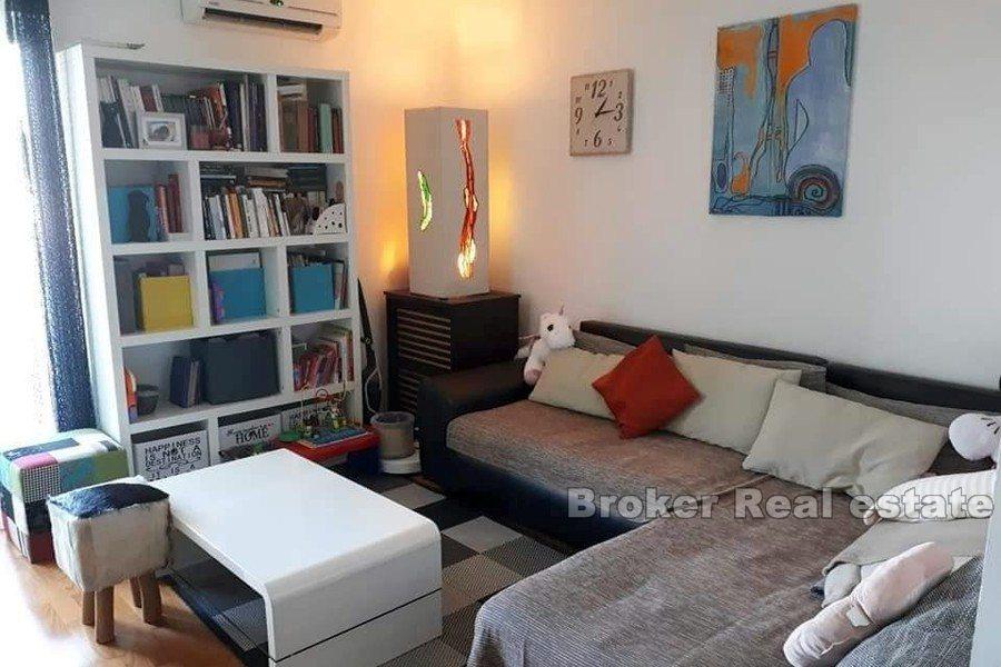 Wyspa Brac - Apartament z 2 sypialniami i widokiem na morze