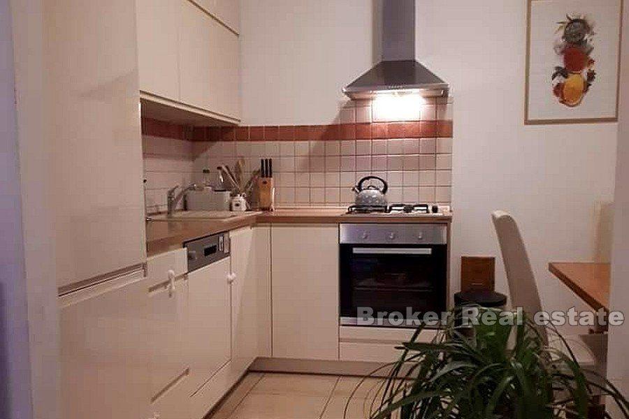 Wyspa Brac - Apartament z 2 sypialniami i widokiem na morze