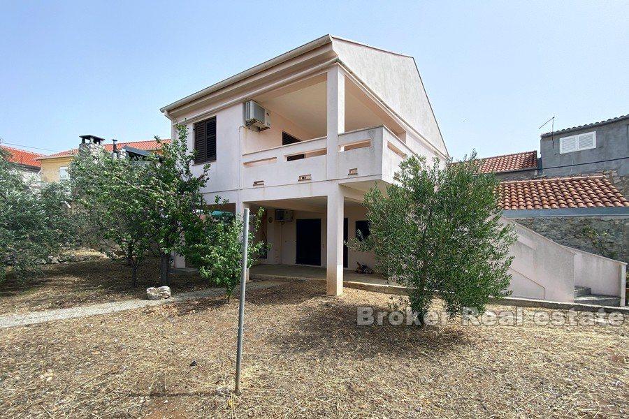 Isola di Ugljan - Casa in un quartiere tranquillo