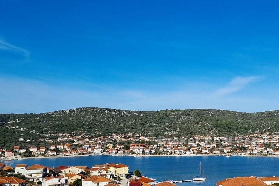 Trogir - Piękny dom apartamentowy z widokiem na morze
