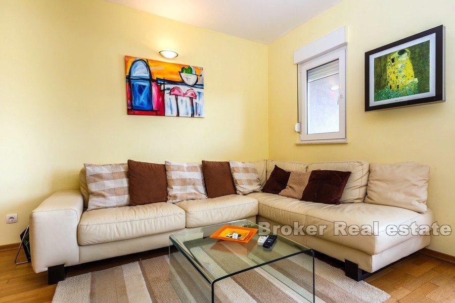 Wyspa Ciovo - Apartament z 3 sypialniami i widokiem na morze