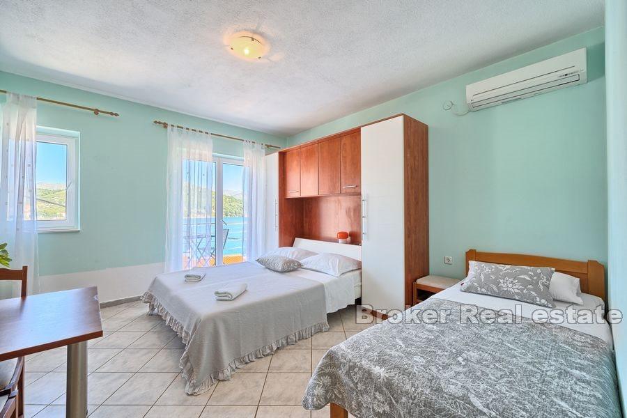 Near Trogir - House near the sea