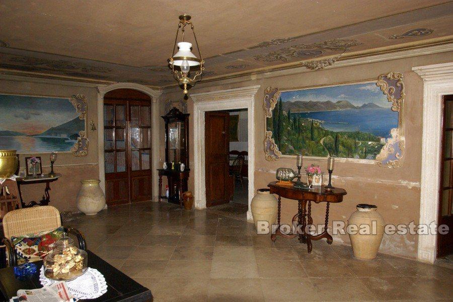 Peljesac - Villa historique en pierre du 18ème siècle