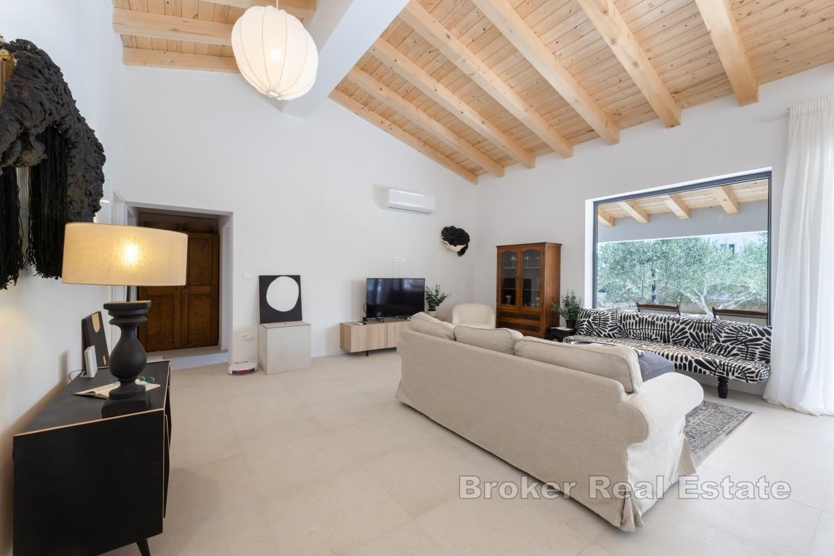 Moderný prízemný dom v pokojnej lokalite