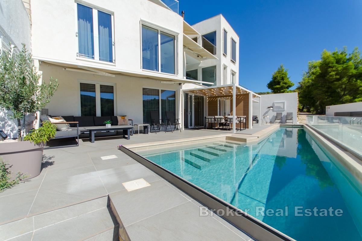 Haus mit Pool in einzigartiger Lage