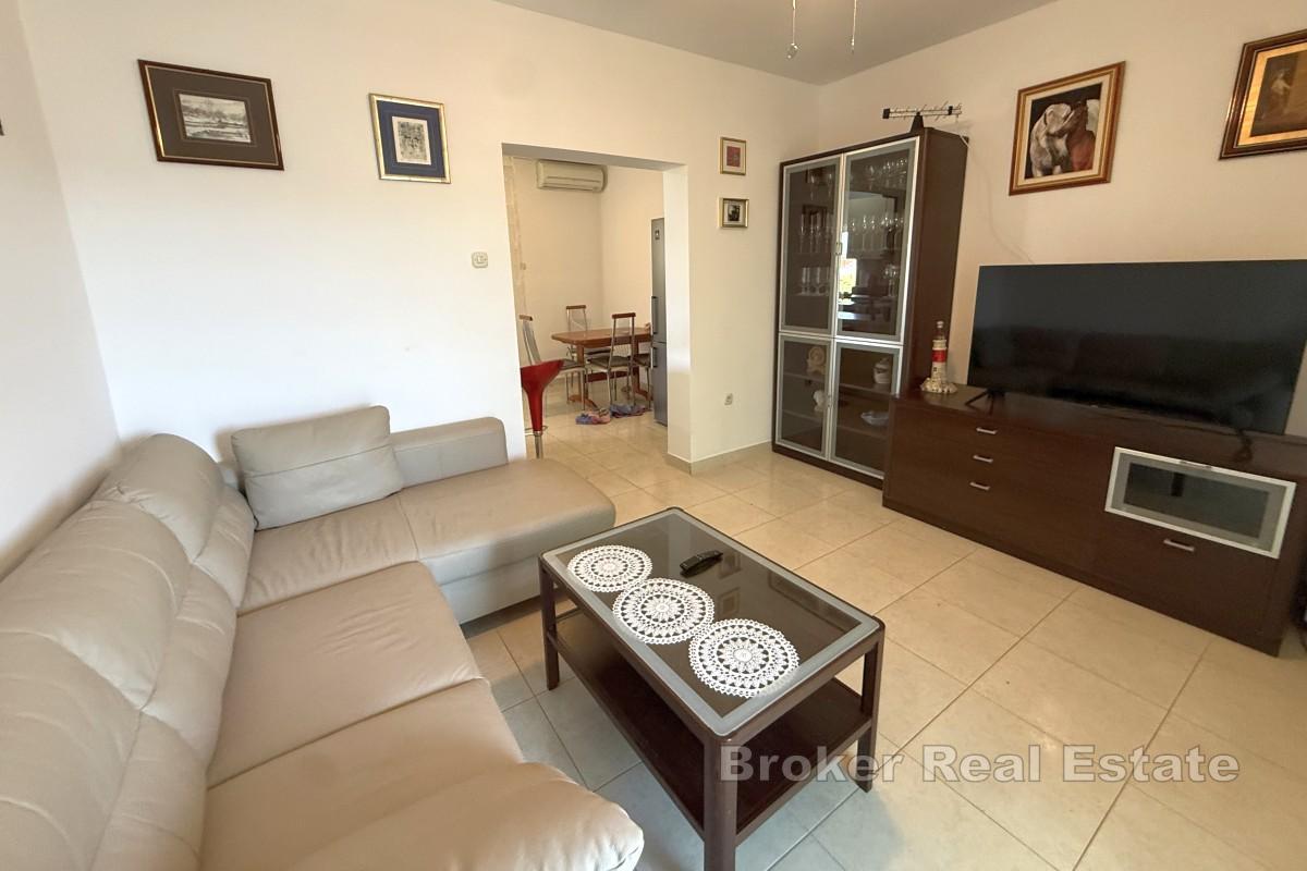 Apartmenthaus mit Meerblick
