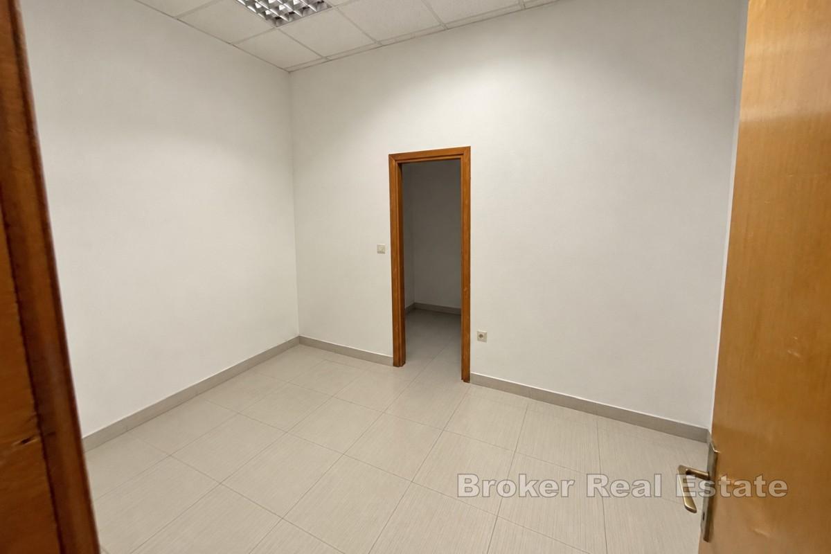 Espace commercial polyvalent idéalement situé