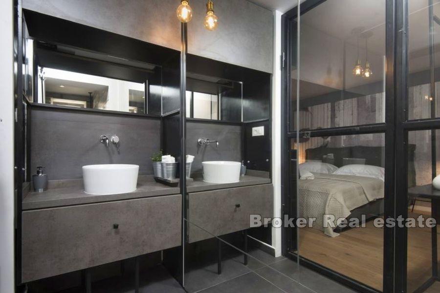 Šibenik - zrekonstruovaný dům v centru