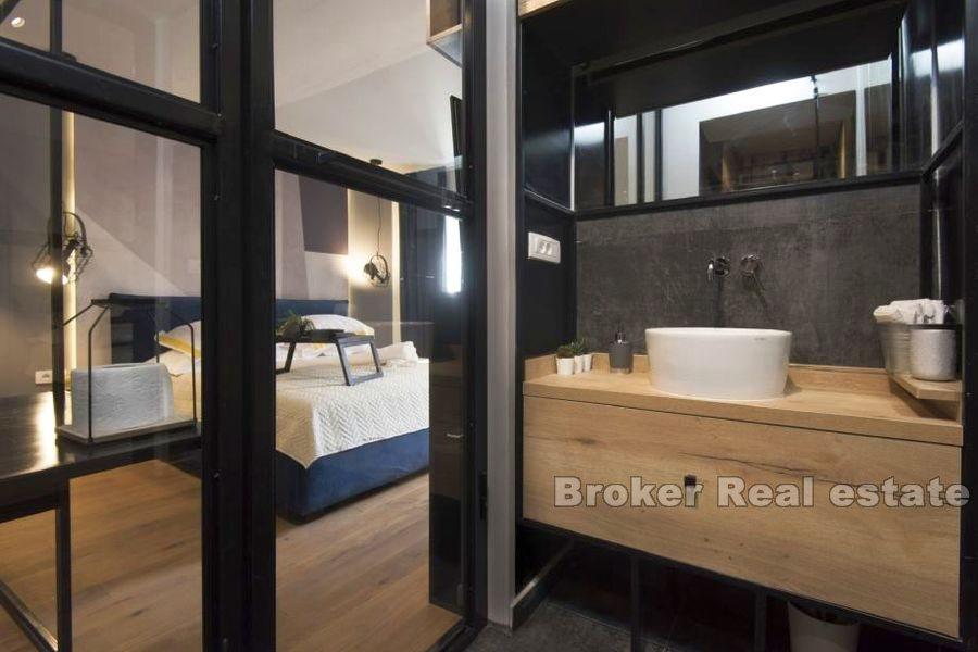 Šibenik - zrekonstruovaný dům v centru