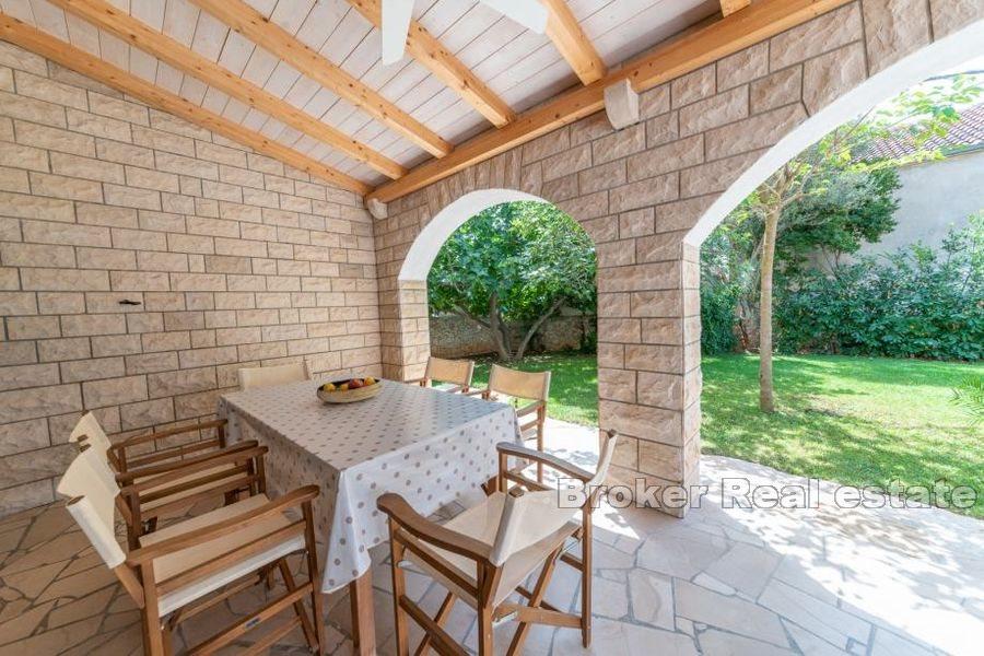 Wyspa Brac - Odnowiony dom z kamienia