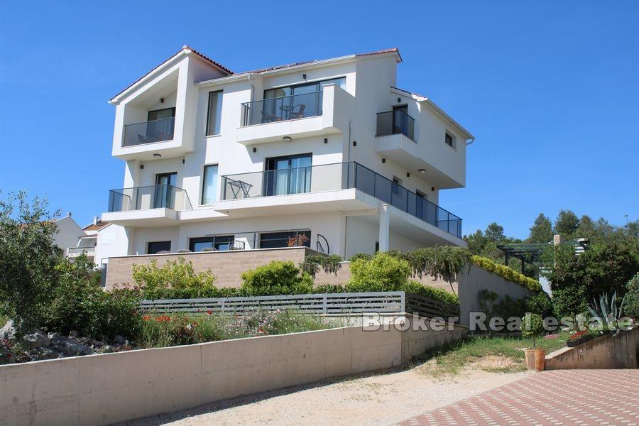 Sibenik - House with pool and sea view