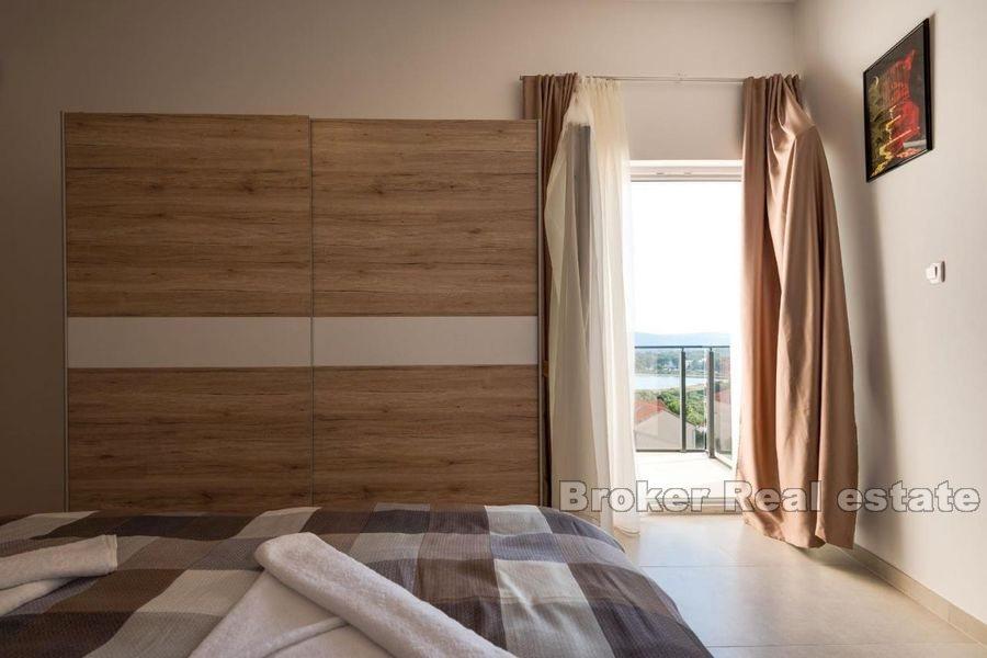 Sibenik - House with pool and sea view