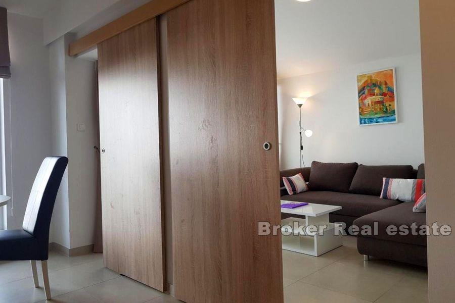 Sibenik - House with pool and sea view