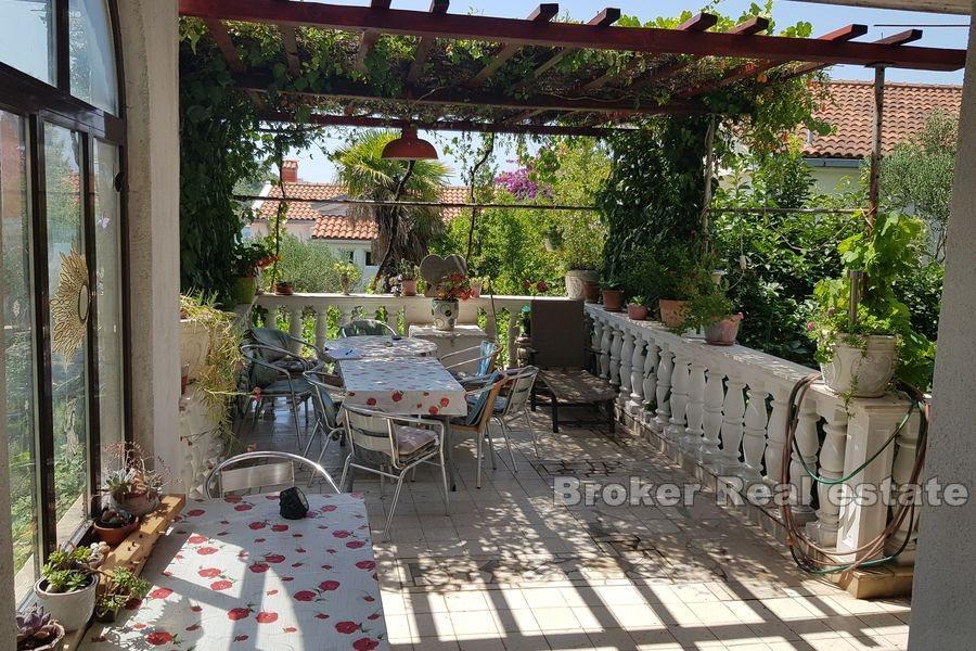 Rogoznica - Kuća s pogledom na more