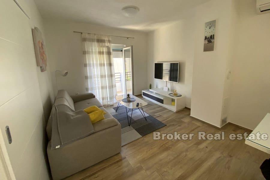 Zadar - Mehrfamilienhaus in zweiter Reihe zum Meer