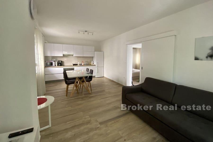 Zara - Palazzina in seconda fila al mare