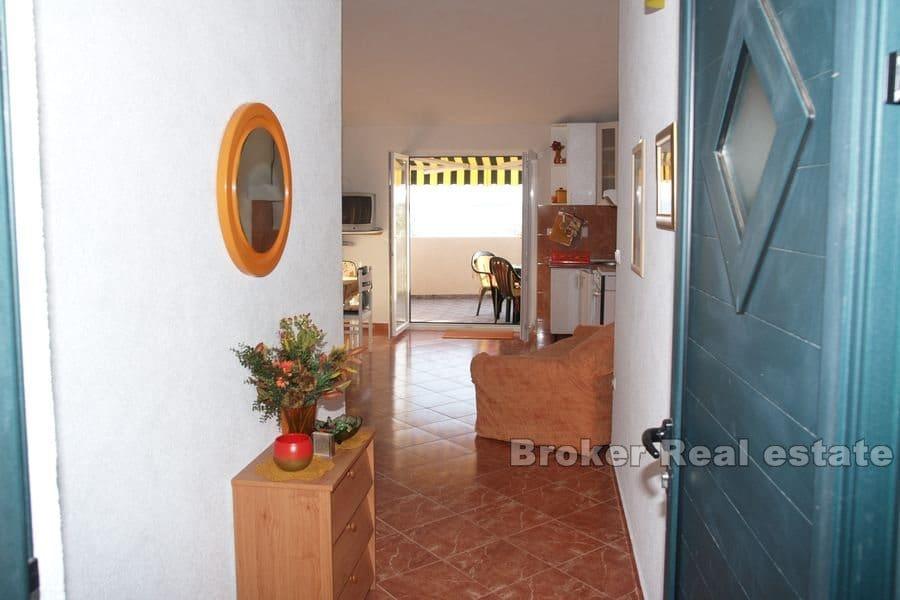 Rogoznica - Casa indipendente con vista sul mare aperto