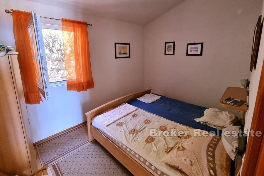 Rogoznica - Casa indipendente con vista sul mare aperto