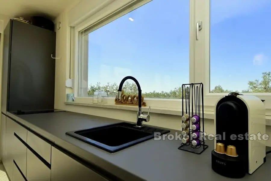 Brac - Casa con piscina e vista mare