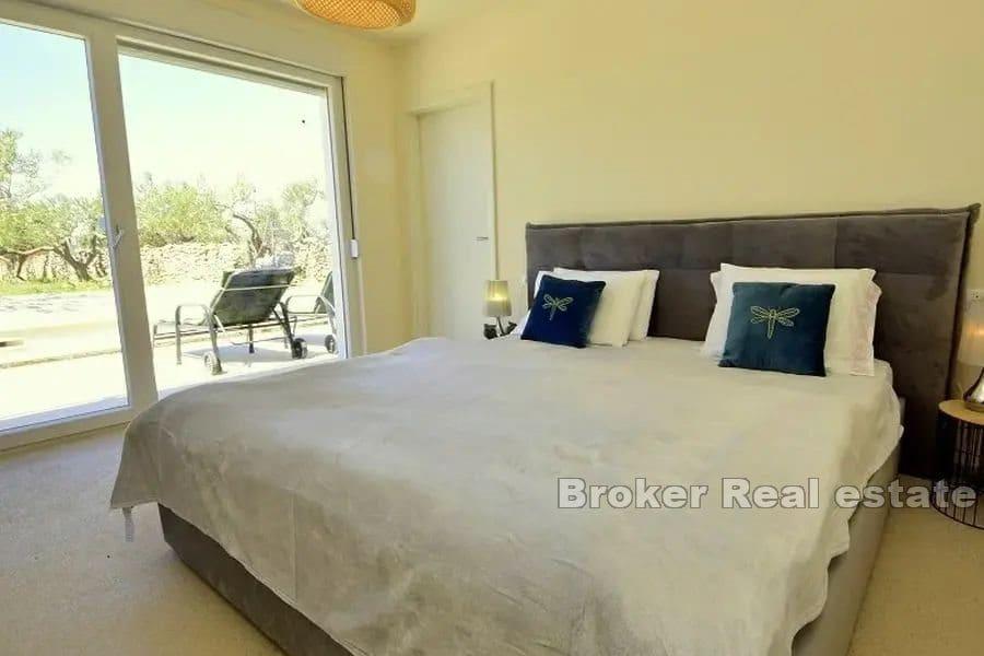 Brac - Casa con piscina e vista mare