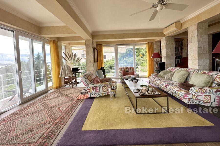 Остров Углян - Дом с видом на море