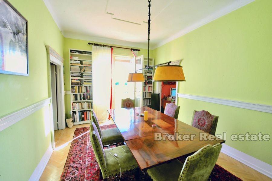 Zadar - Apartment with captivating views of the old town and the sea