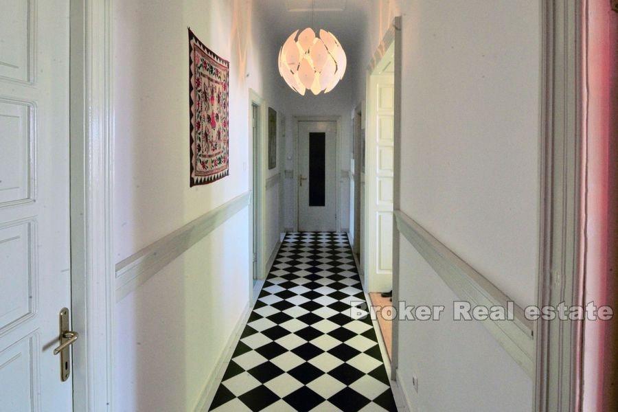 Zadar - Apartment with captivating views of the old town and the sea