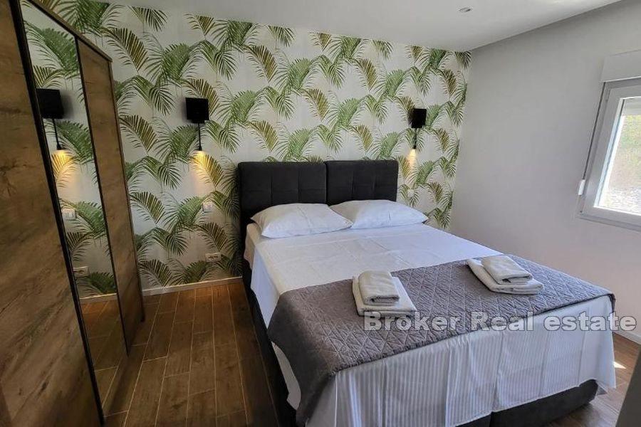 Okolica Trogira - Kuća nedaleko od mora