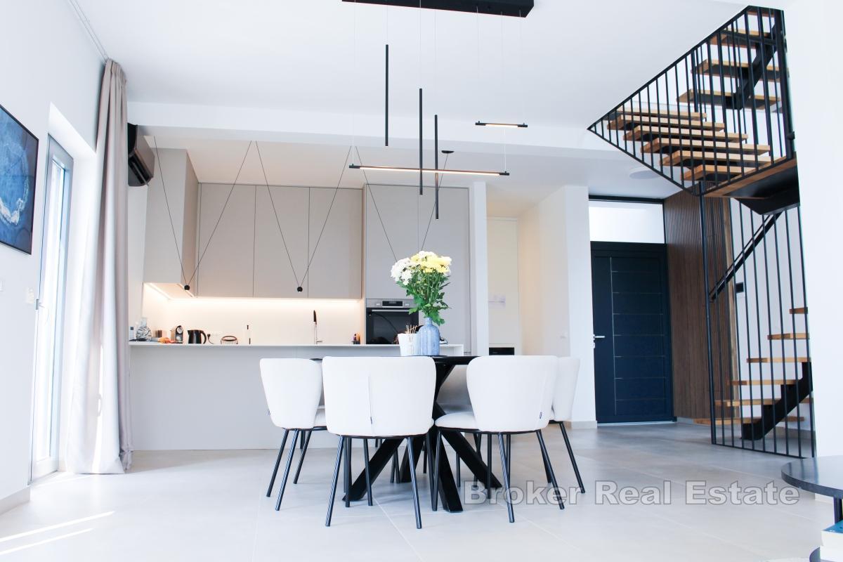 Zadar - Vila s bazénom v blízkosti mora